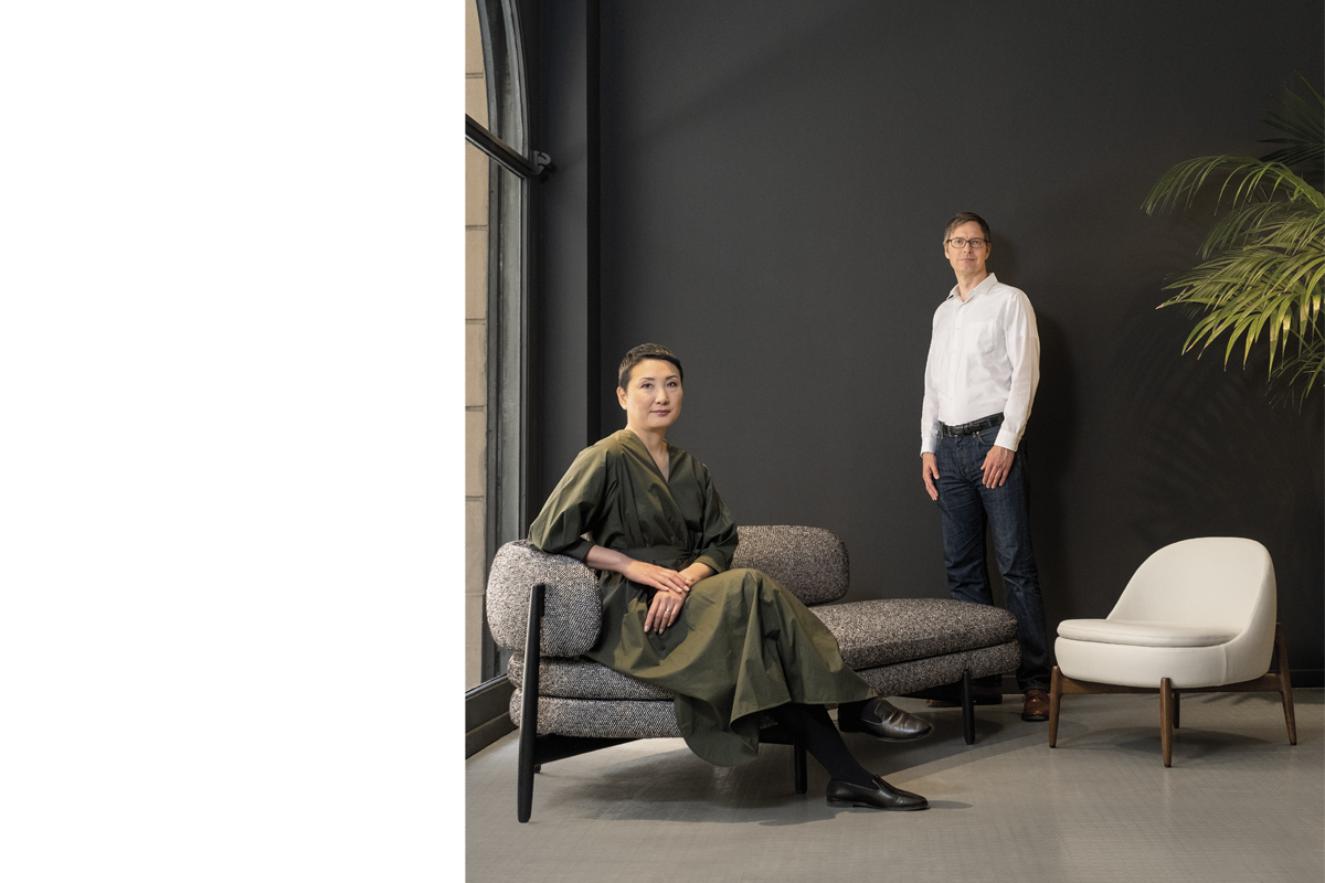 <p>El encuentro entre Minotti e Inoda+Sveje tuvo lugar en 2021: la colaboración con el dúo de diseñadores compuesto por Kyoko Inoda (Japón) y Nils Sveje (Dinamarca), que representa una elección sin precedentes para Minotti, enraizada en el inefable vínculo entre Oriente y Escandinavia pero, sobre todo, en la incansable búsqueda de la marca por lo bello y lo bien hecho.</p>
